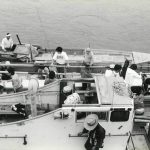 昭和40年代ハゼ釣りの盛況時。木造のハゼ船と木造の快速船が並ぶ